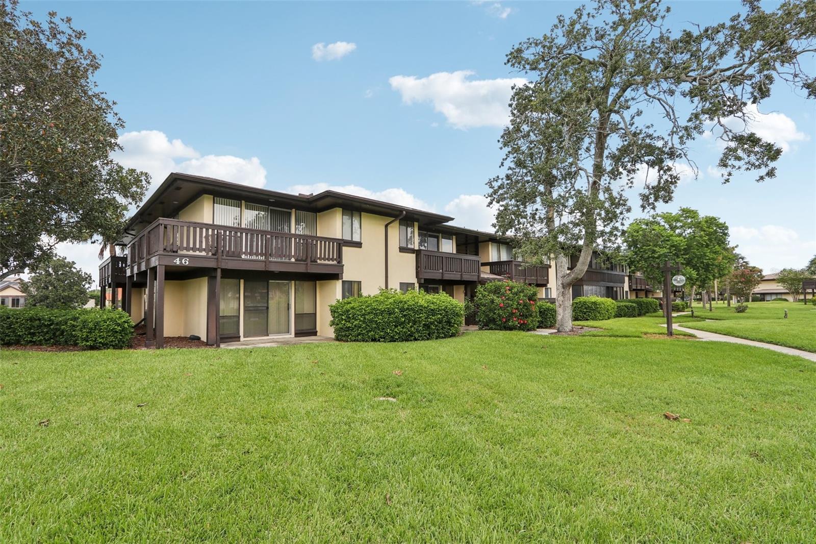 46 Club House Dr #108 Property Photo 30