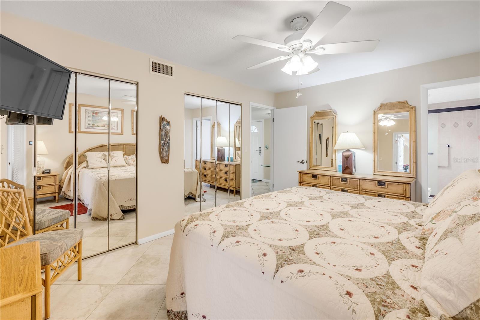 5203 S Atlantic Ave #313b Property Photo 13