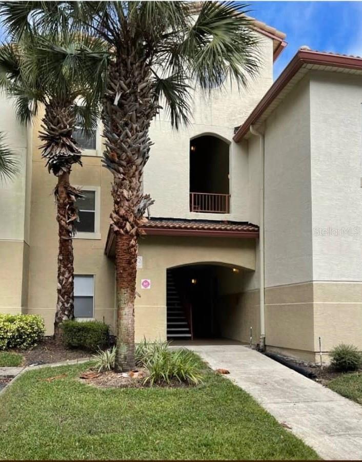 824 Camargo Way #106 Property Photo 1