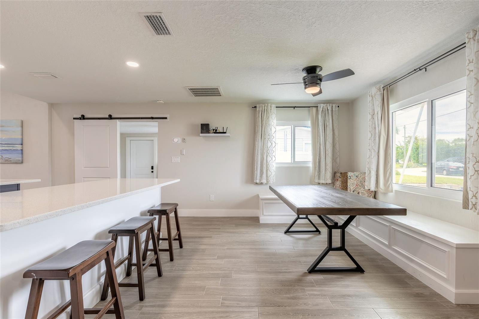 8 Robben Ter Property Photo 12