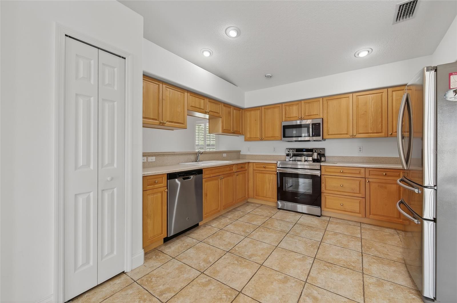 5415 Swordfern Ct Property Photo 15
