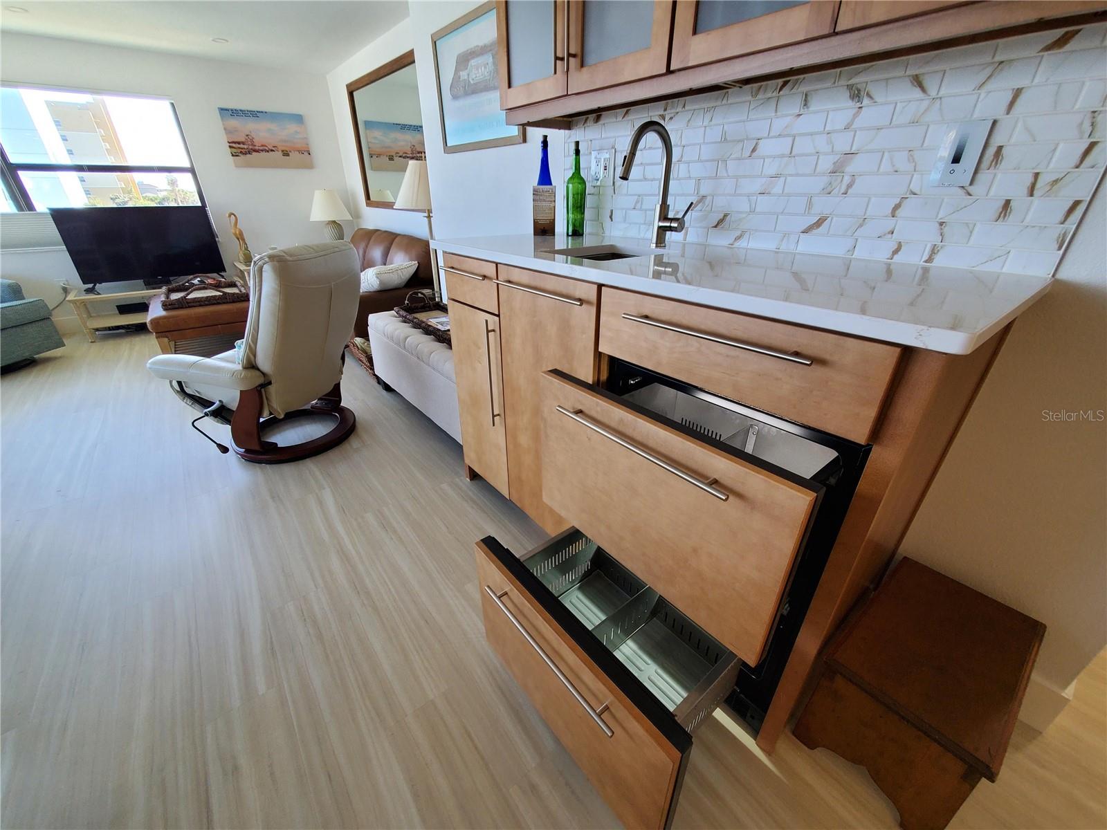 1571 S Atlantic Ave #405 Property Photo 14