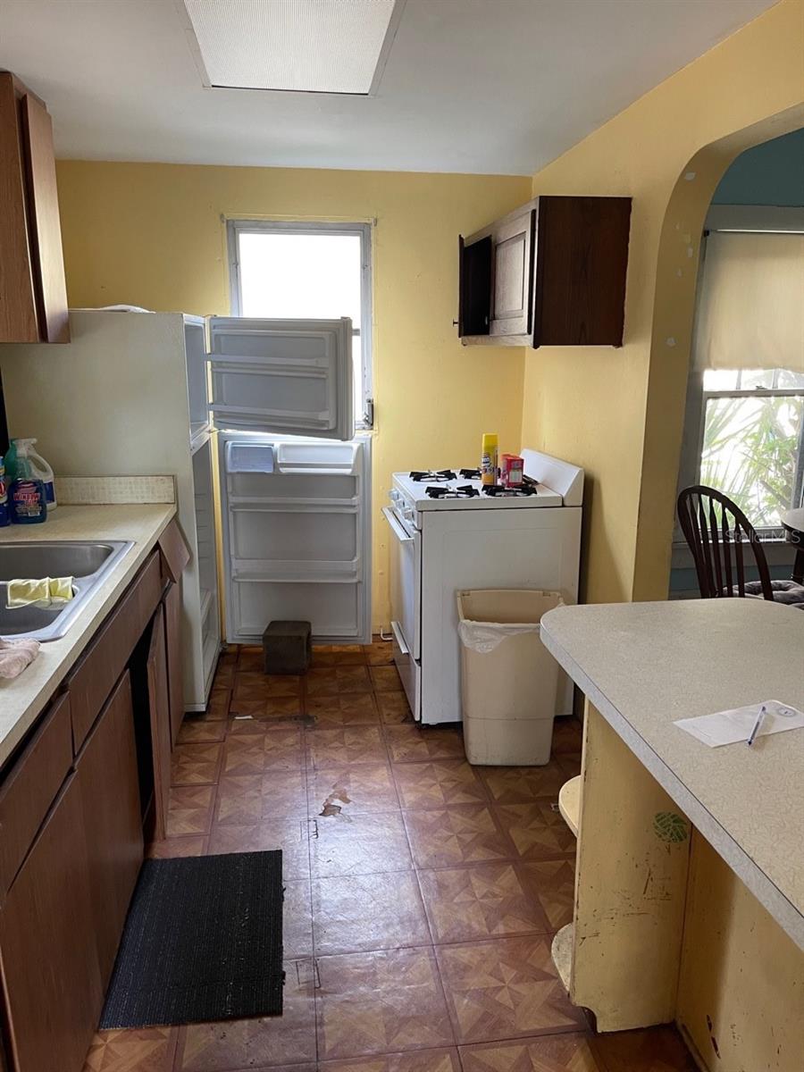 142 Park Blvd Property Photo 7