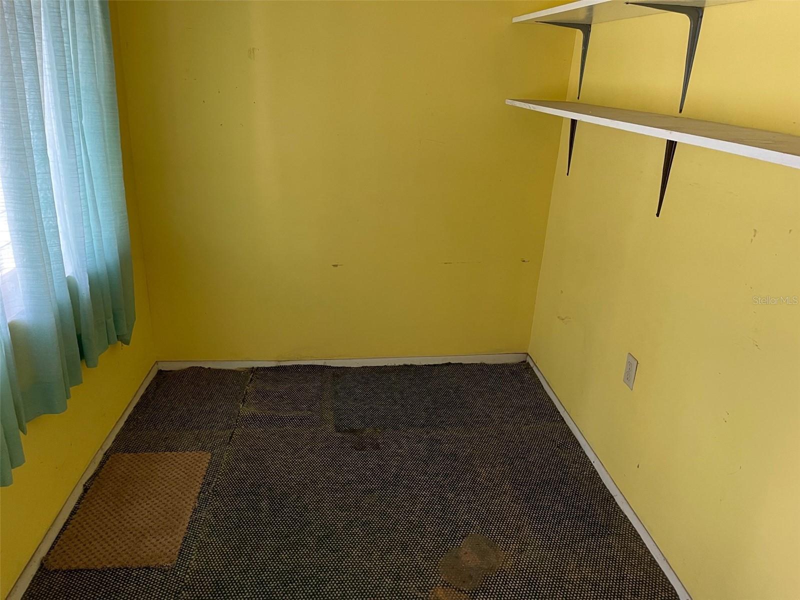 142 Park Blvd Property Photo 8