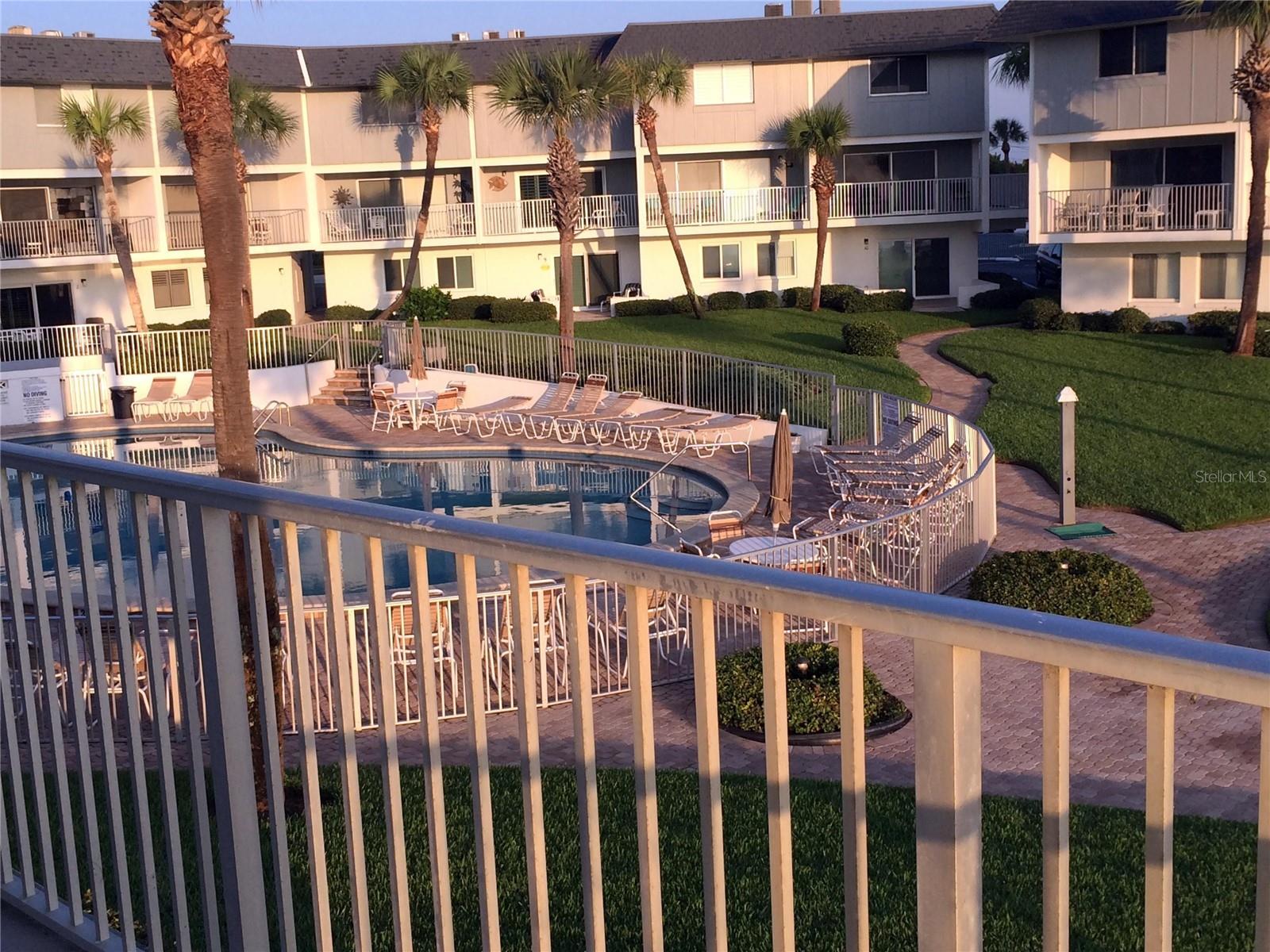 815 Ocean Shore Blvd #1b Property Photo 1