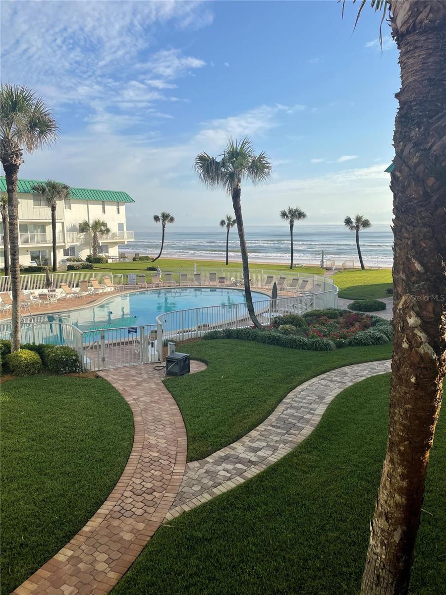 815 Ocean Shore Blvd #5b Property Photo 1
