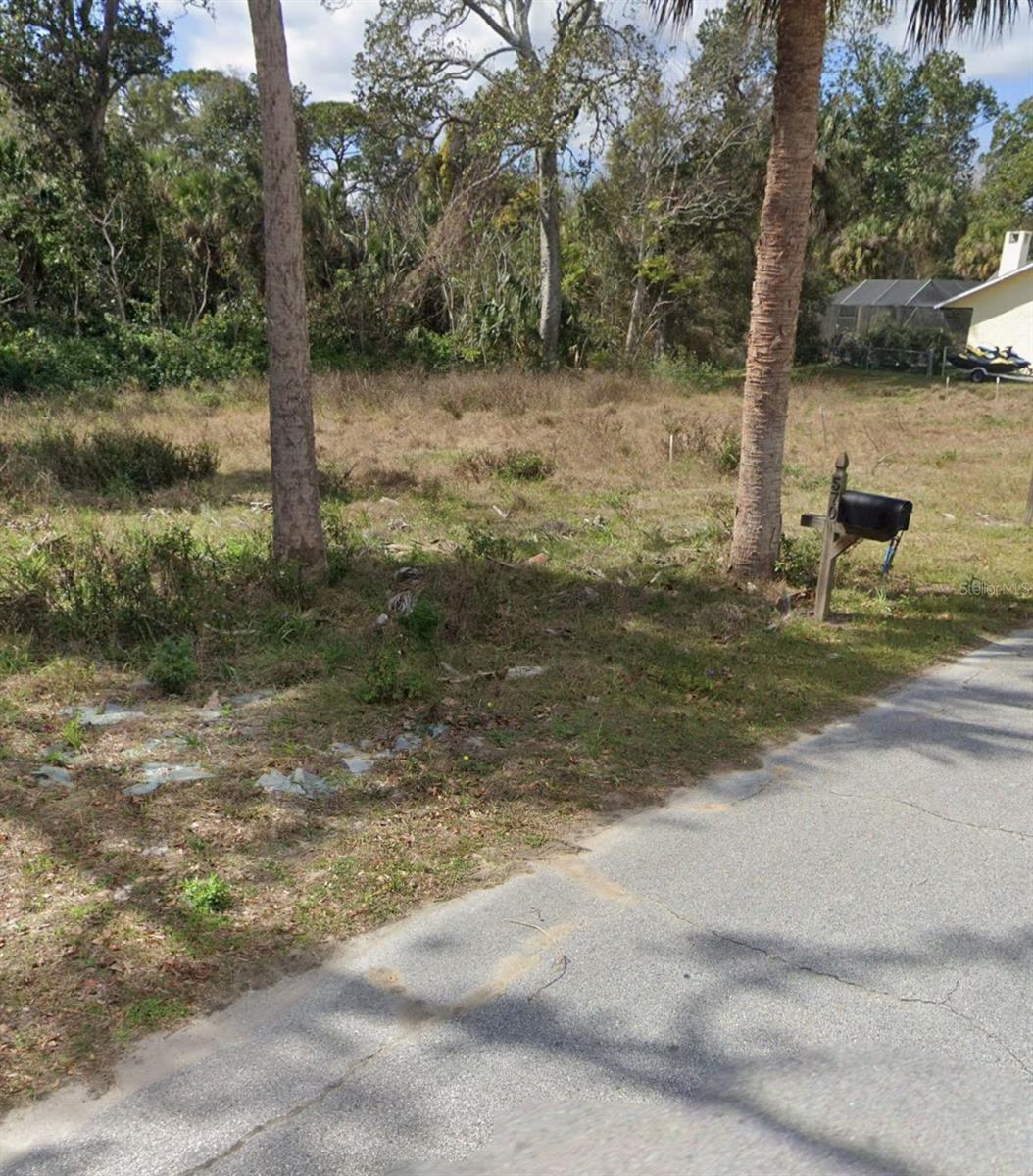 560 Fred Gamble Way Property Photo 2