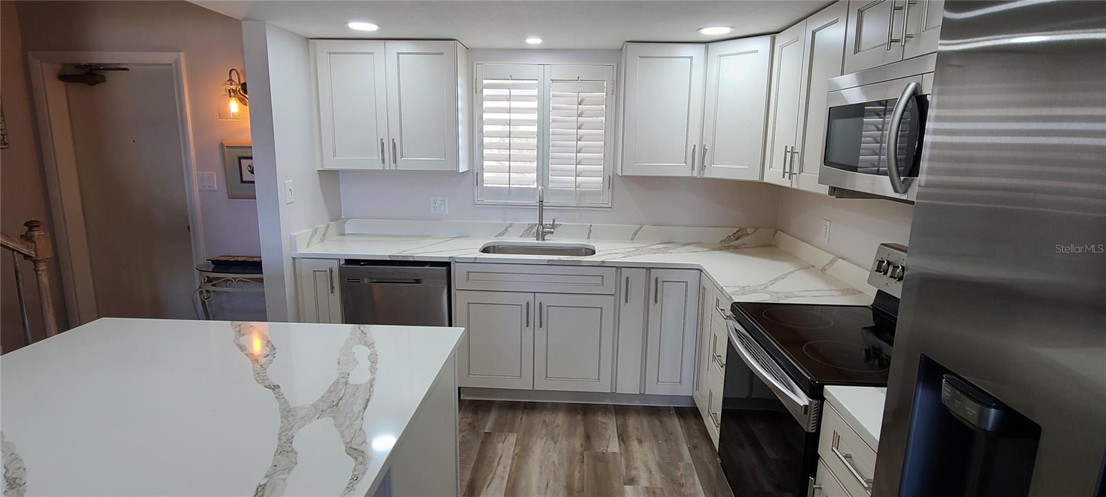 815 Ocean Shore Blvd #7b Property Photo 3