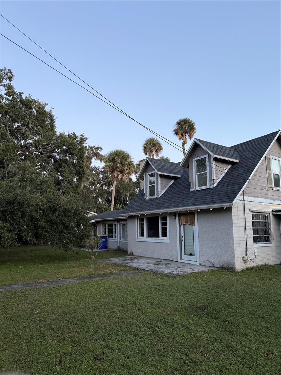 226 Wildwood Ave Property Photo 1