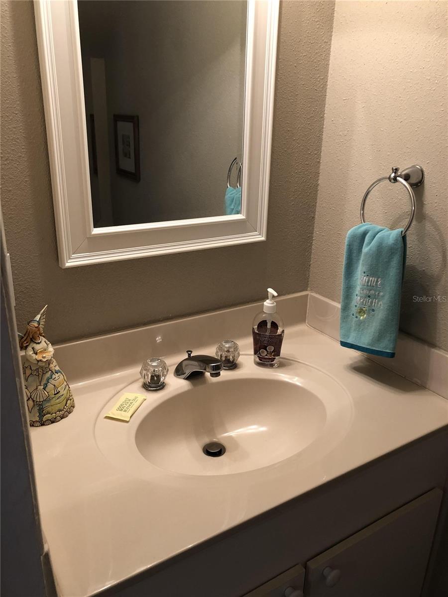 815 Ocean Shore Blvd #8b Property Photo 3