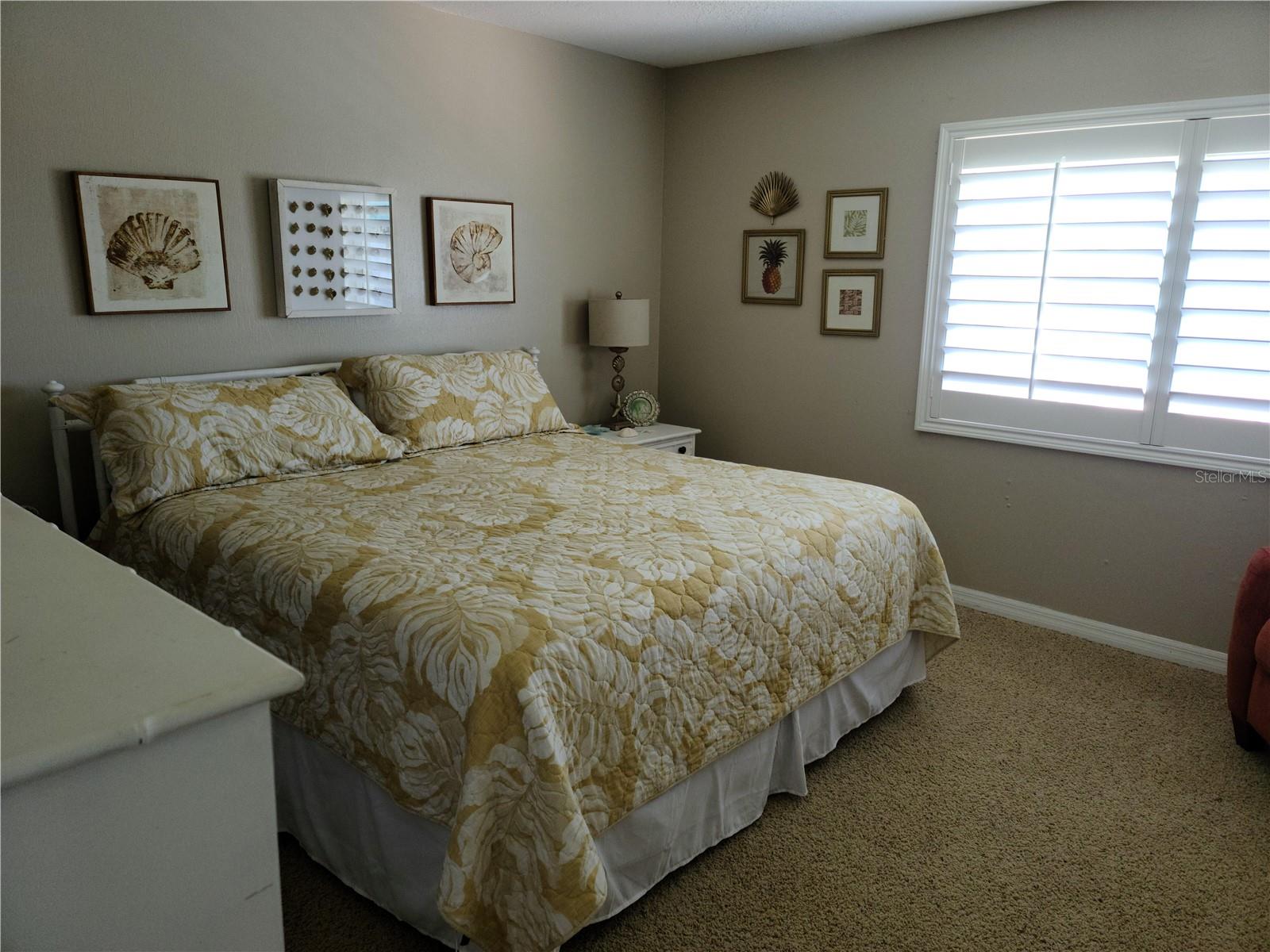 815 Ocean Shore Blvd #8b Property Photo 7