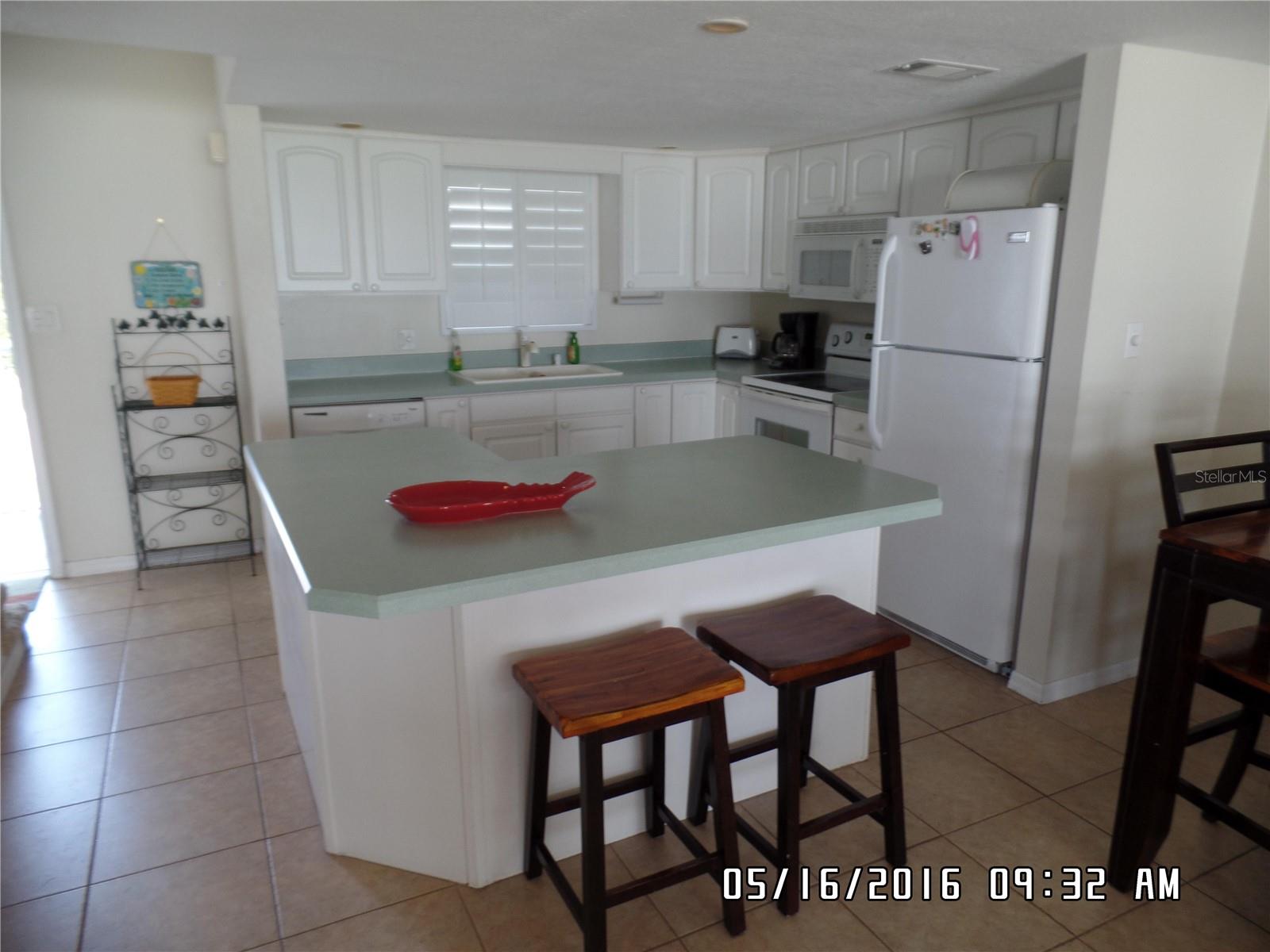 815 Ocean Shore Blvd #8b Property Photo 9