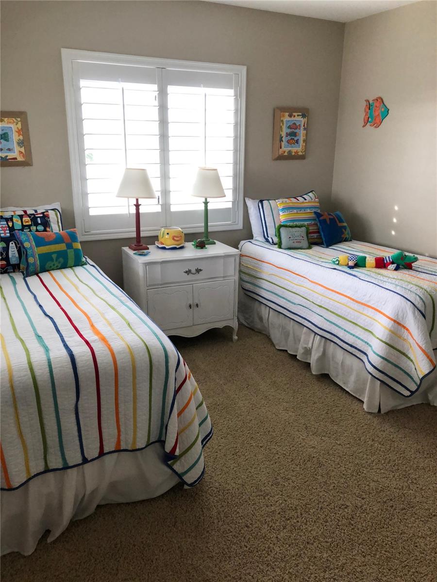 815 Ocean Shore Blvd #8b Property Photo 18