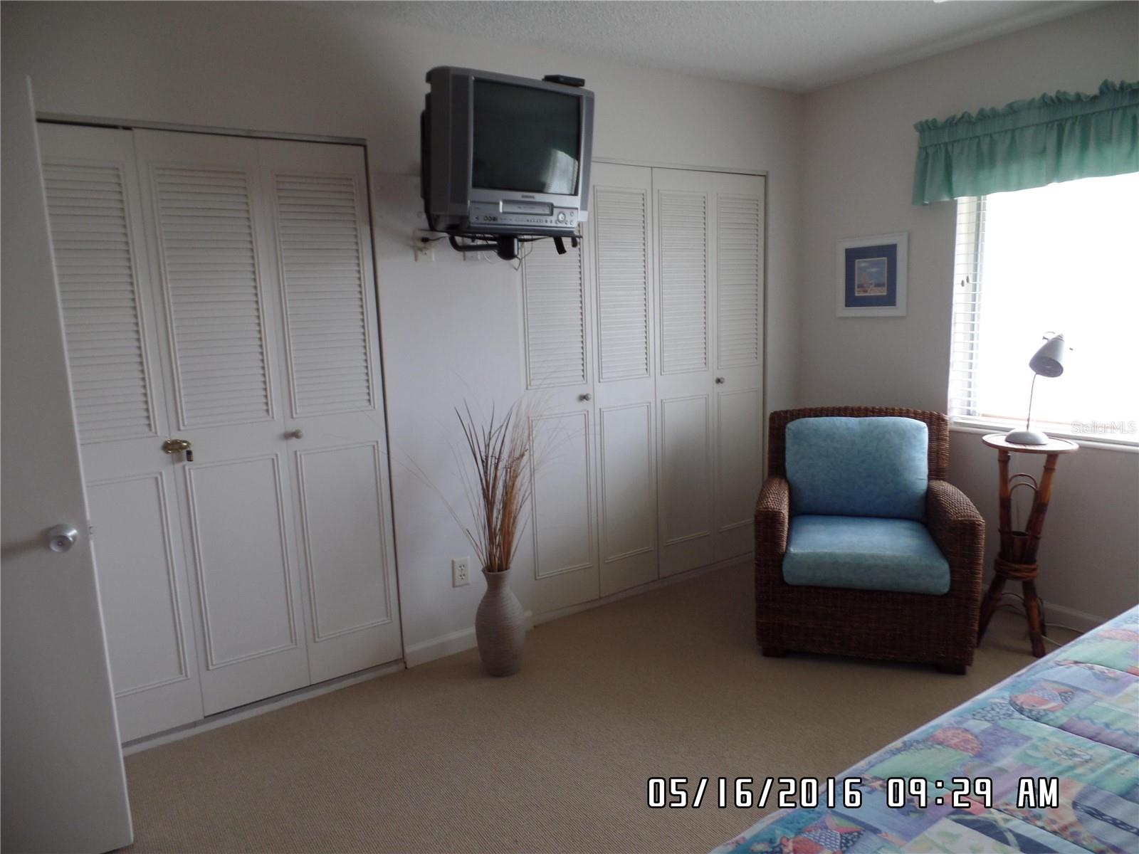 815 Ocean Shore Blvd #9a Property Photo 7