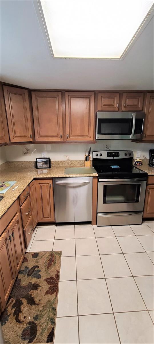 815 Ocean Shore Blvd #9b Property Photo 8