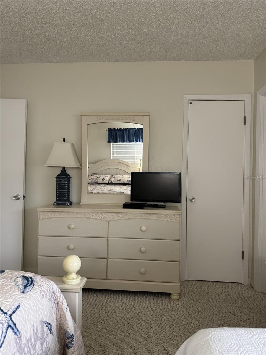 815 Ocean Shore Blvd #10b Property Photo 5