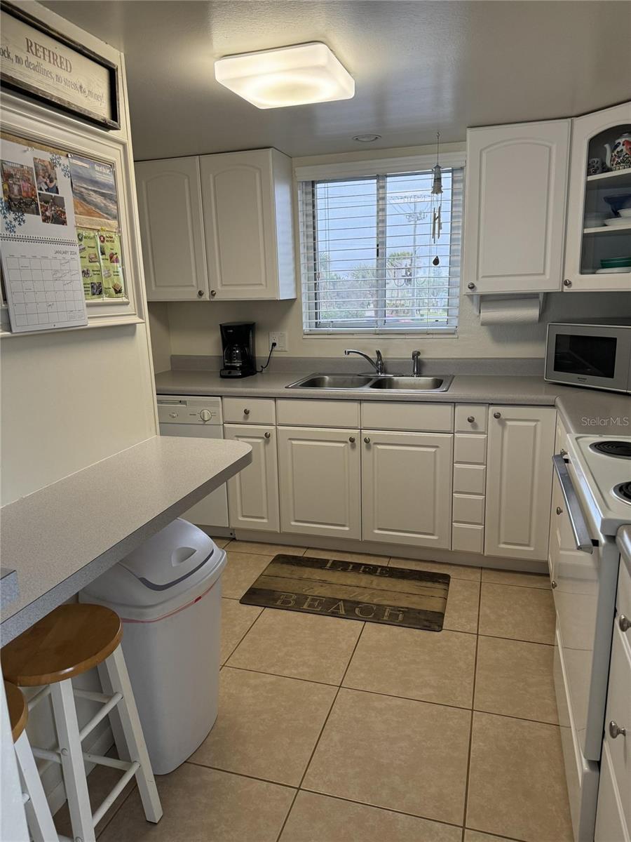 815 Ocean Shore Blvd #10b Property Photo 17