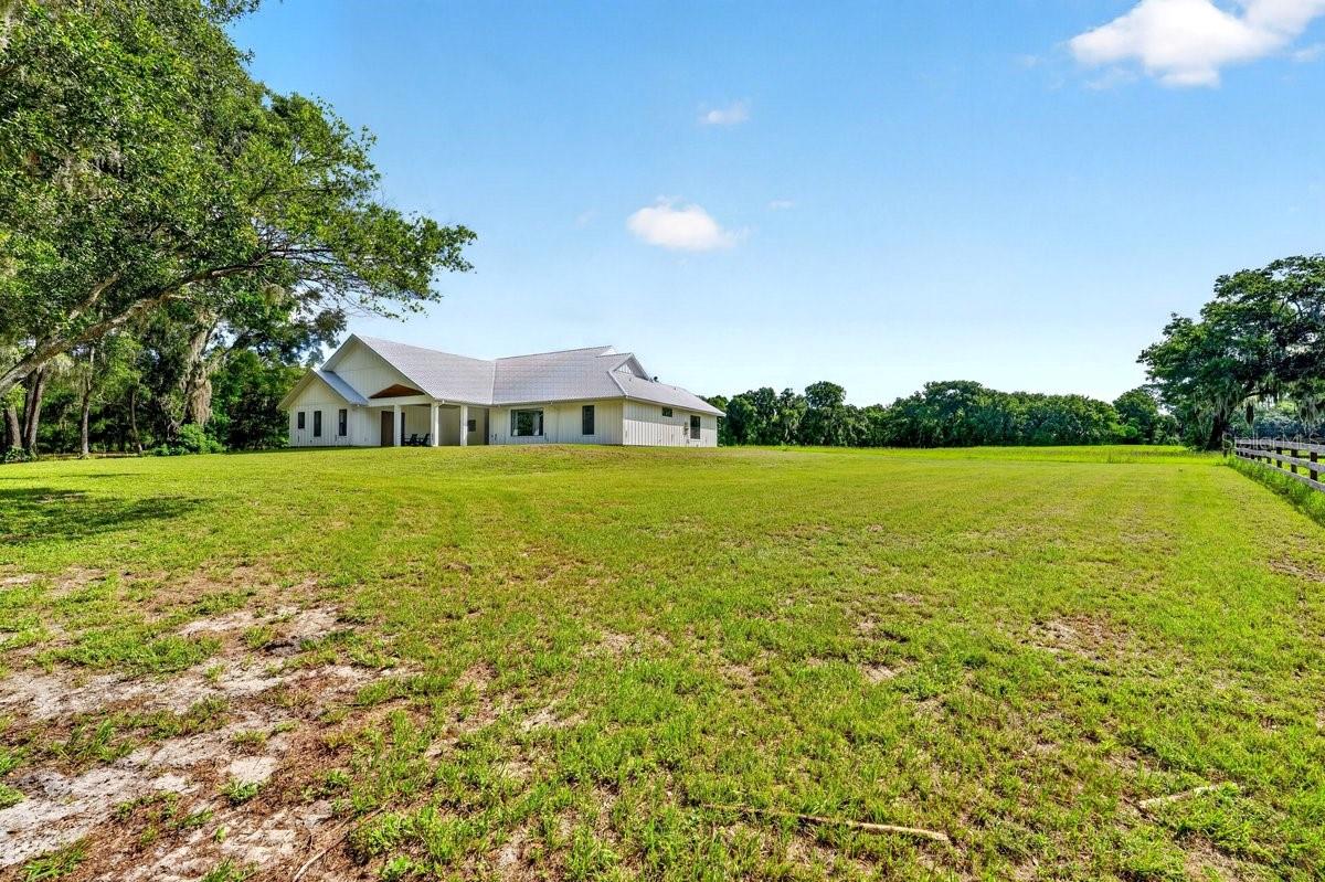 1624 Greens Dairy Rd Property Photo 6
