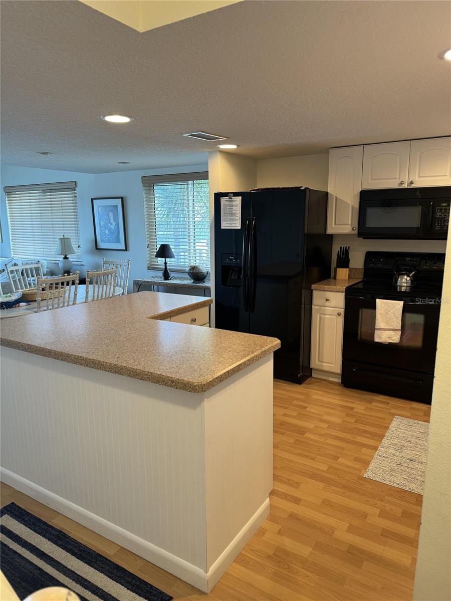 815 Ocean Shore Blvd #13a Property Photo 3