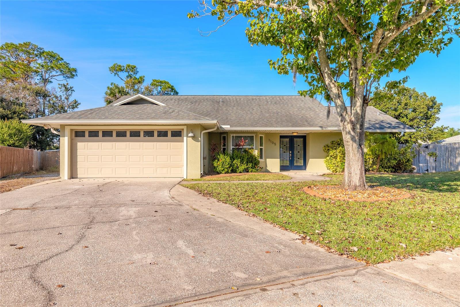 1105 Donnell Dr Property Photo 1