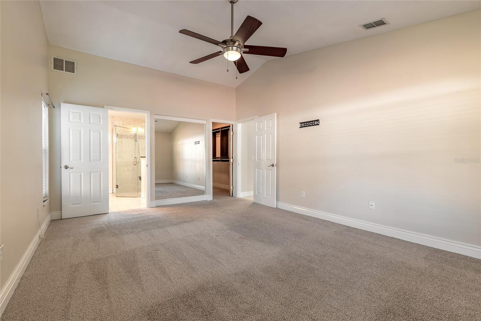 1105 Donnell Dr Property Photo 5