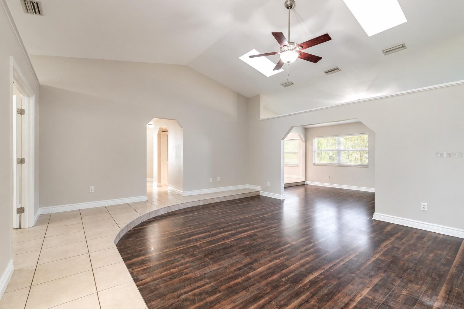 1105 Donnell Dr Property Photo 16