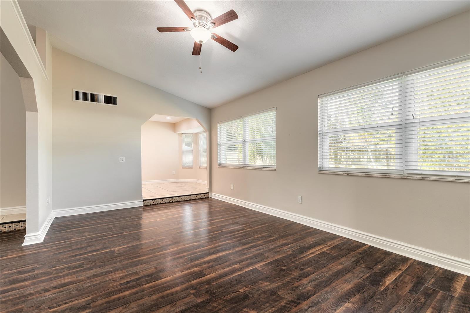 1105 Donnell Dr Property Photo 20
