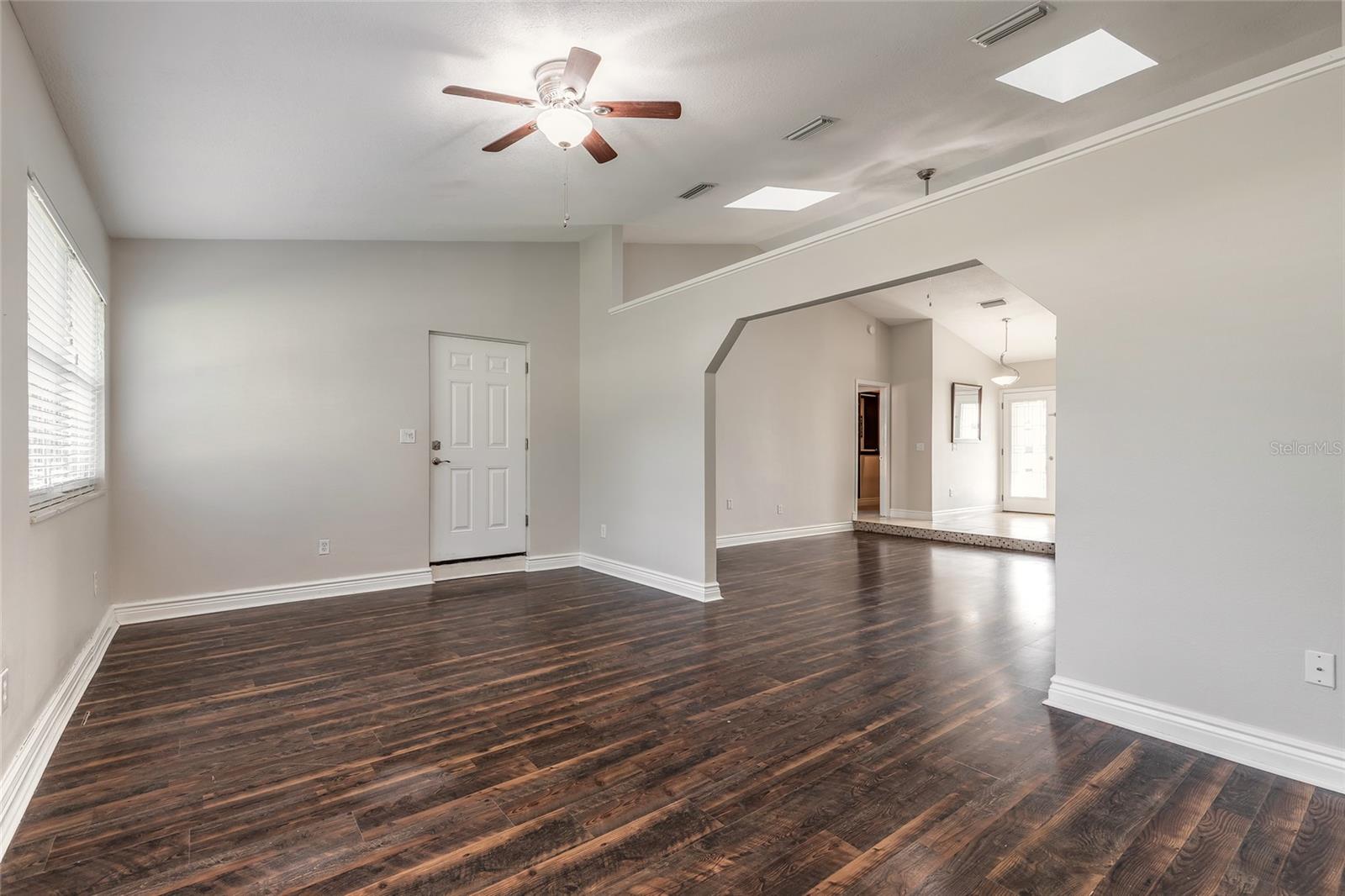 1105 Donnell Dr Property Photo 22