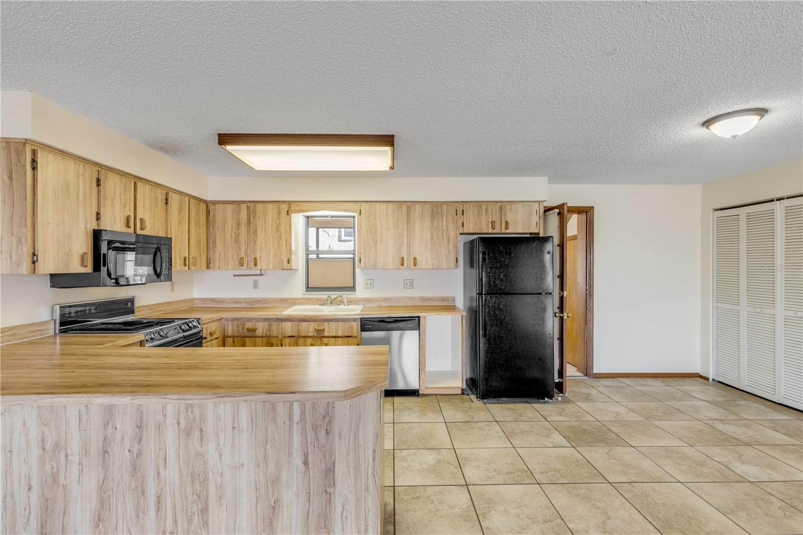 824 Eel Ave Property Photo 40