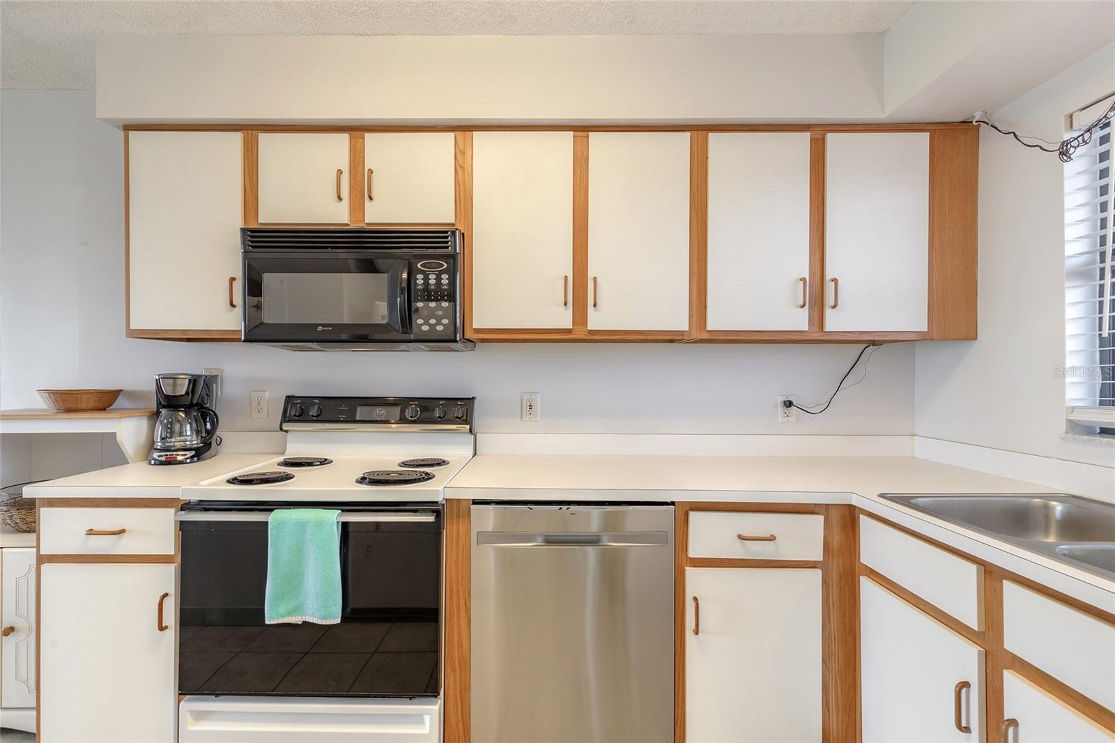 3180 Ocean Shore Blvd #208 Property Photo 11