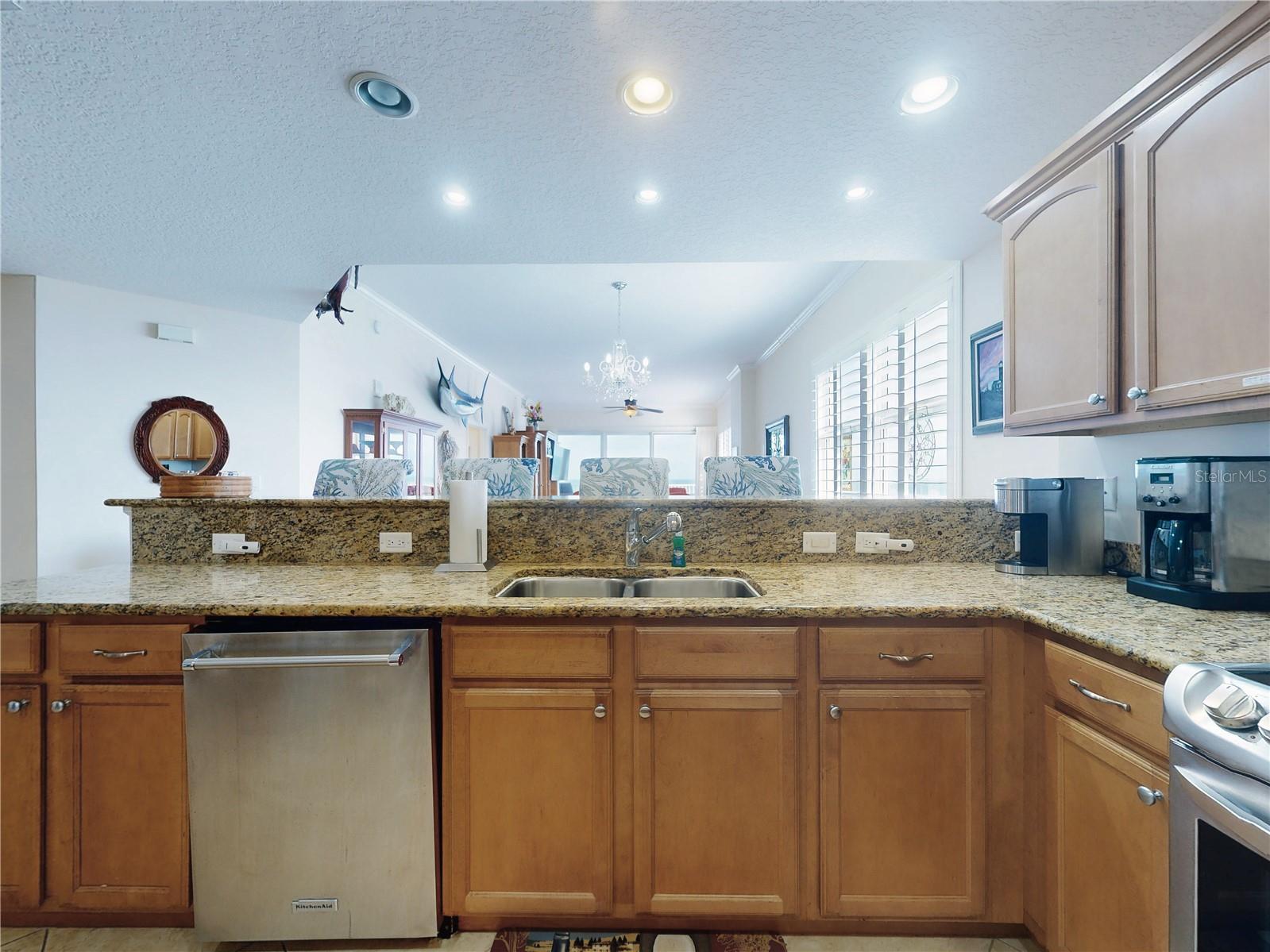1705 S Atlantic Ave #804 Property Photo 42