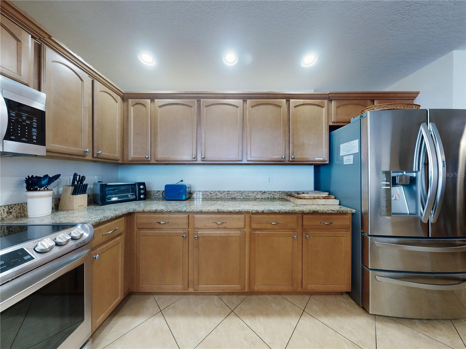 1705 S Atlantic Ave #804 Property Photo 43