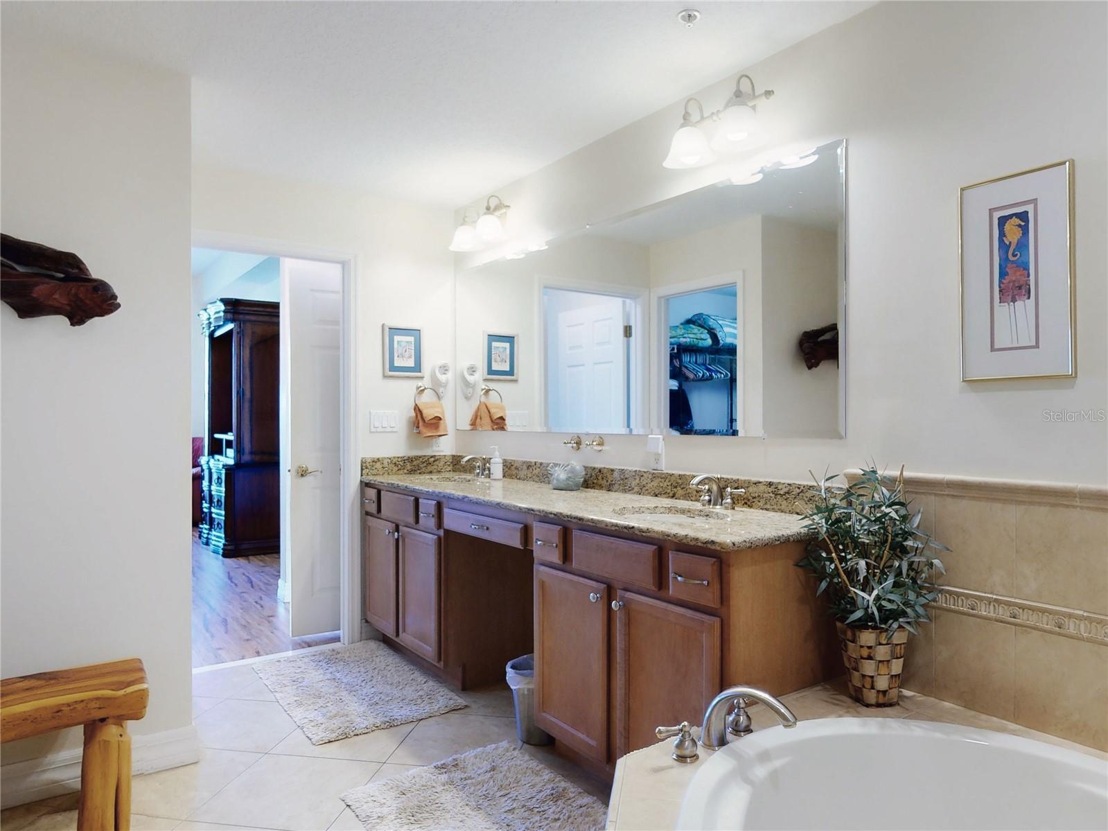 1705 S Atlantic Ave #804 Property Photo 74