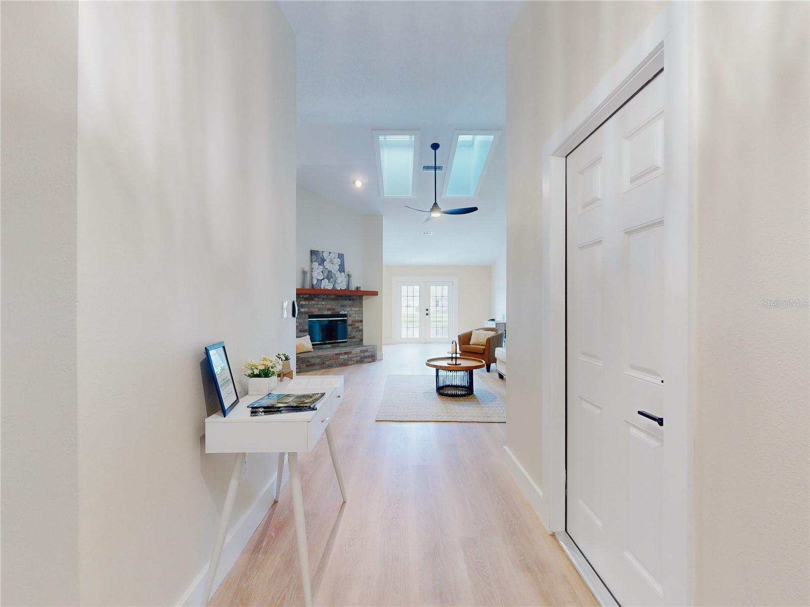 804 Soft Pine Ct Property Photo 3