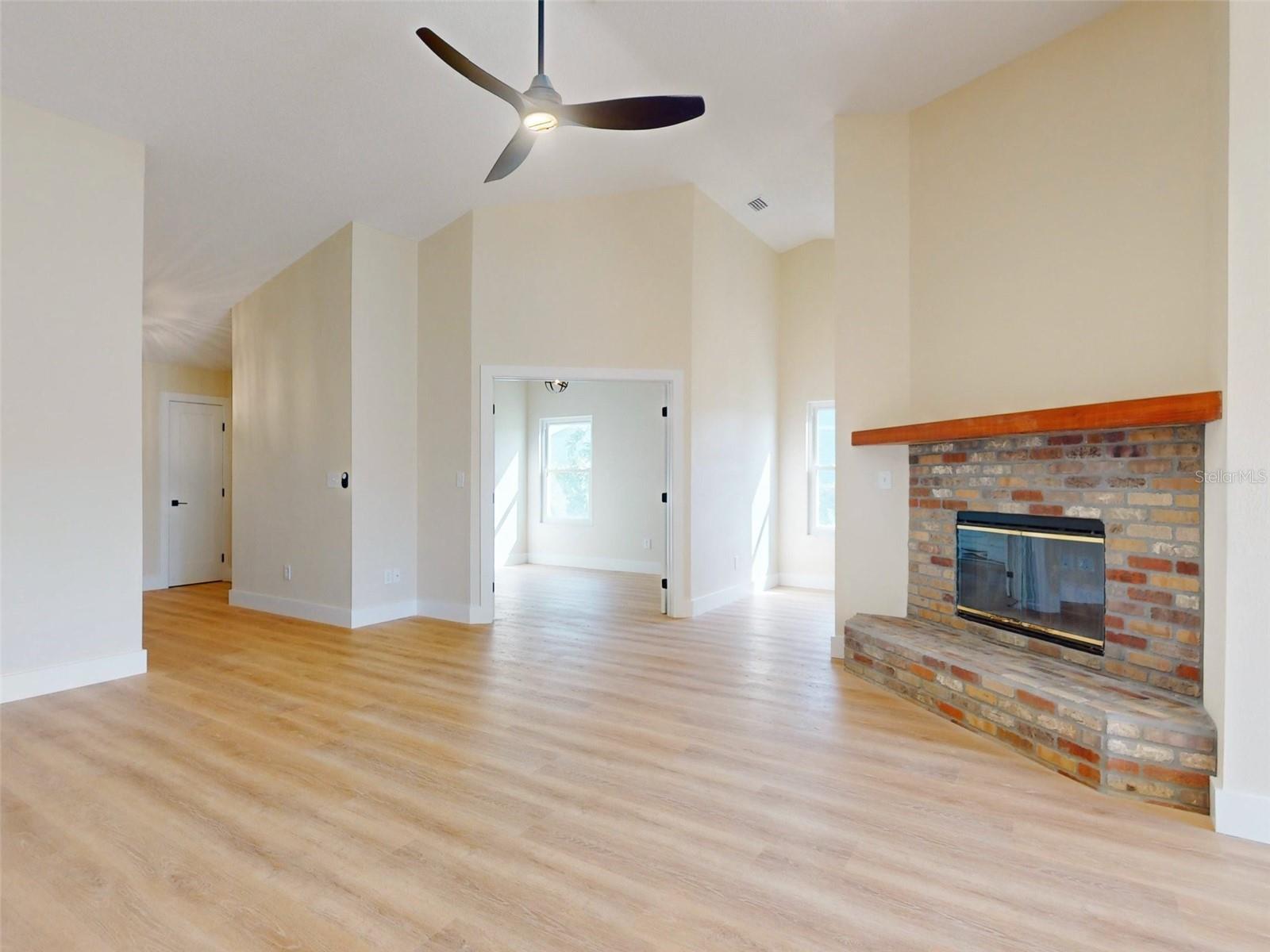 804 Soft Pine Ct Property Photo 46