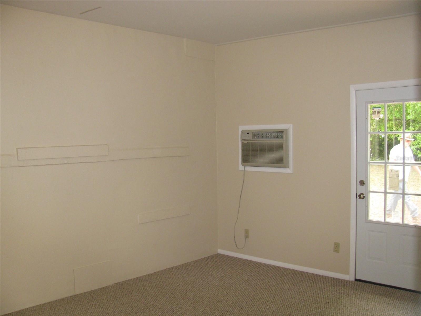 486 Oak St Property Photo 20