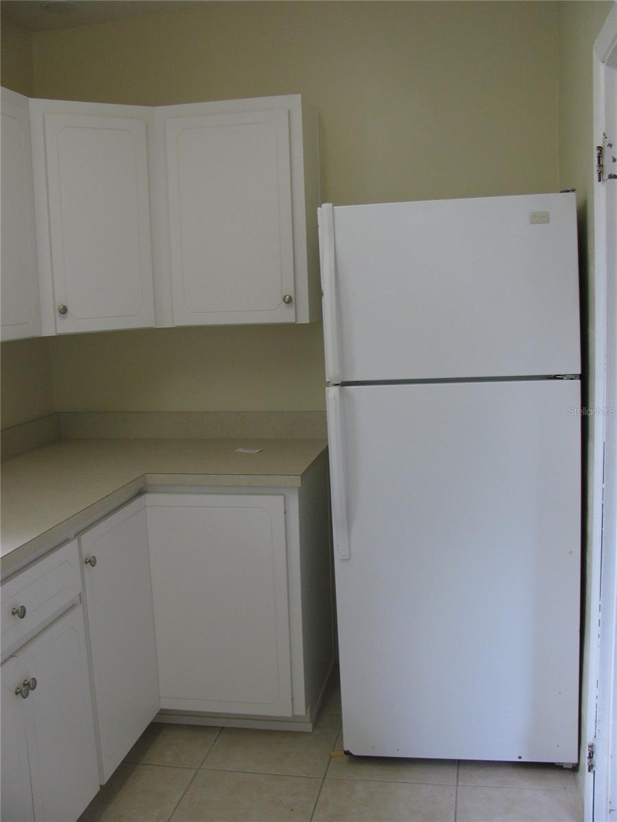 486 Oak St Property Photo 25
