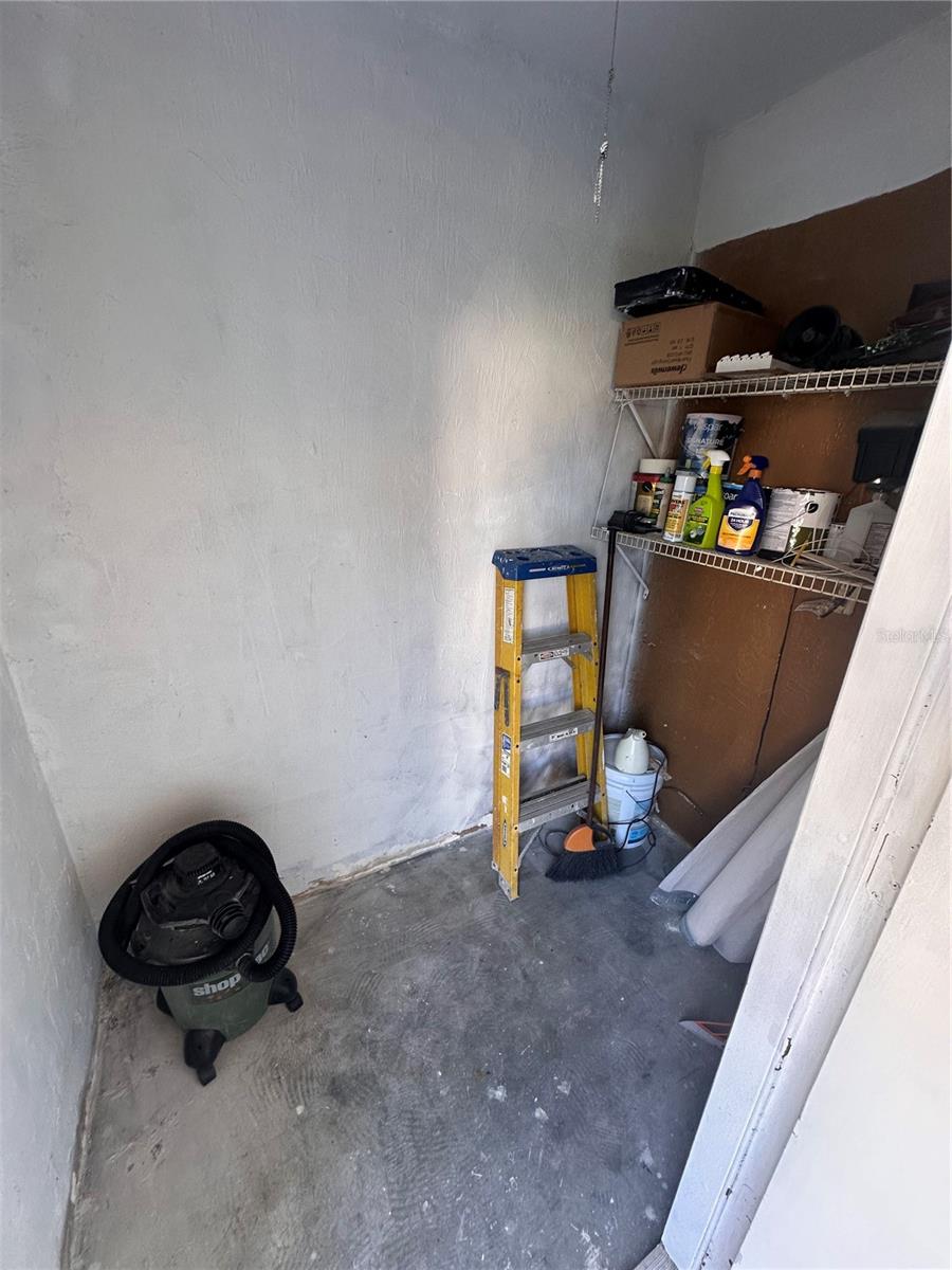 2016 Oak Meadow Cir Property Photo 26