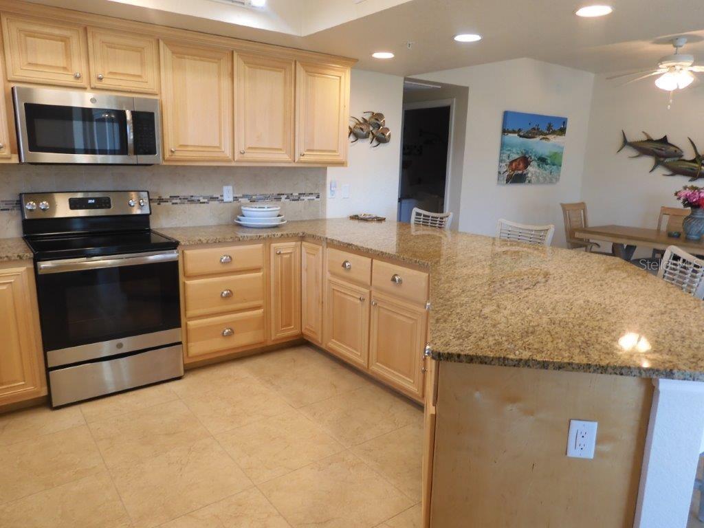 5300 S Atlantic Ave #20-401 Property Photo 7