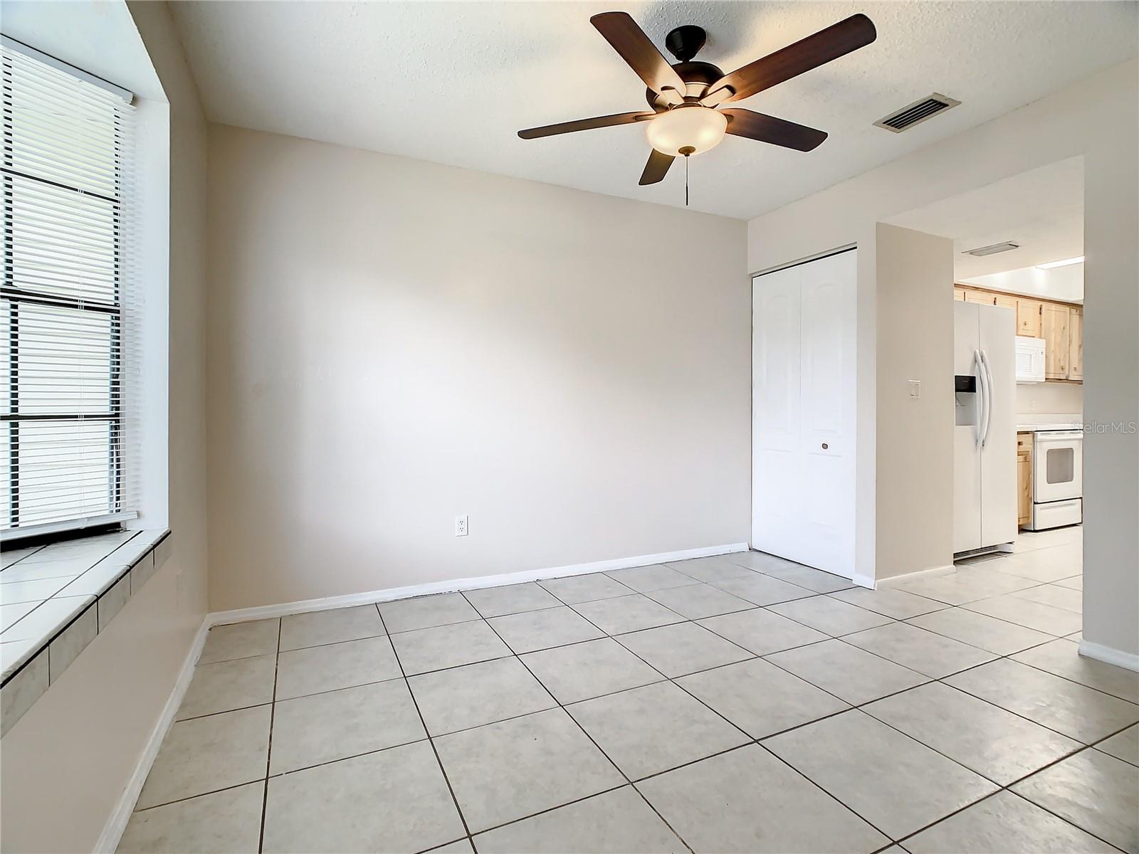 232 N Ridgewood Ave #g41 Property Photo 10