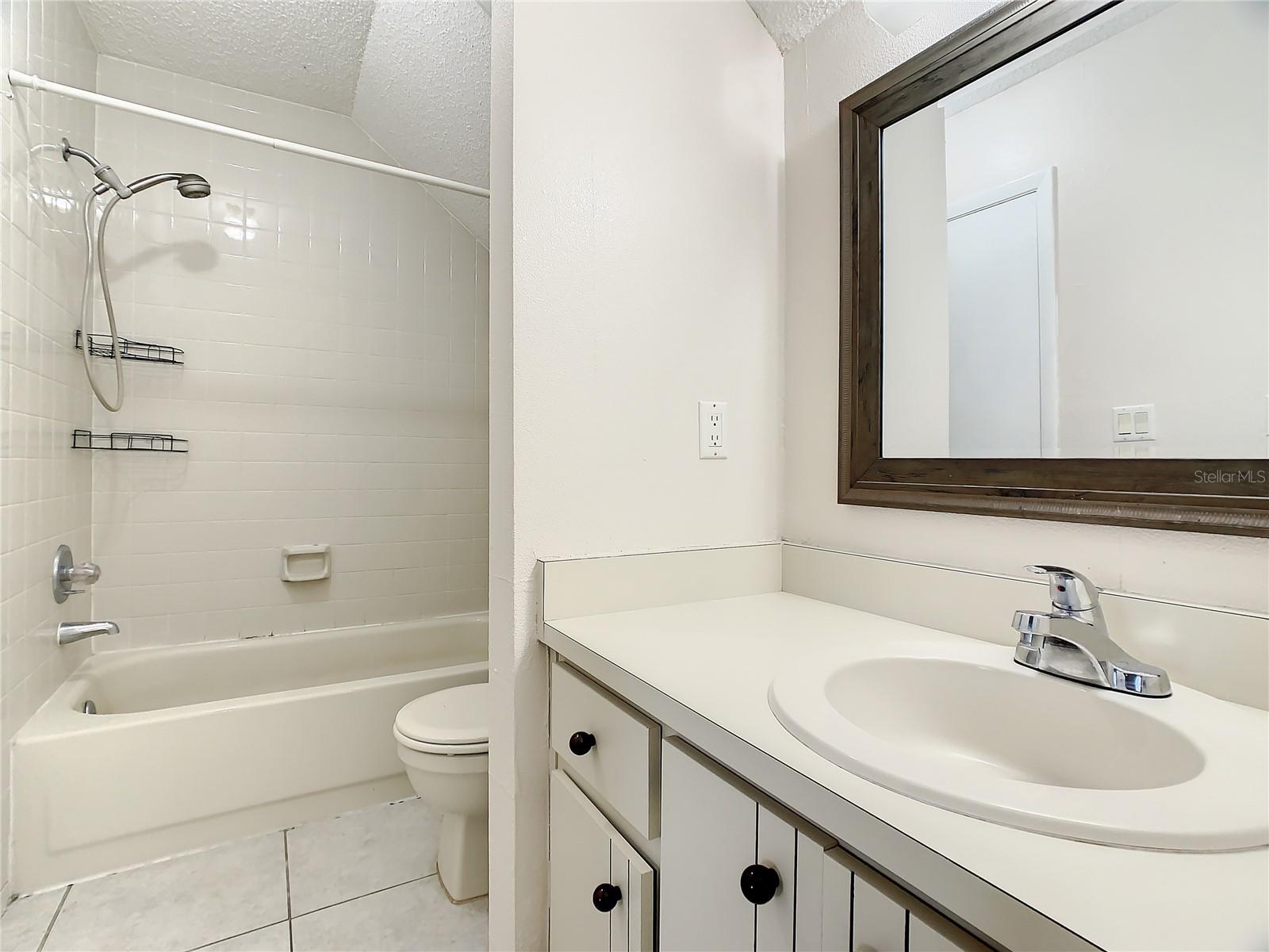 232 N Ridgewood Ave #g41 Property Photo 11