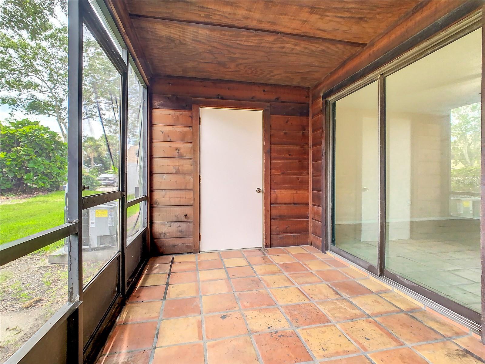 232 N Ridgewood Ave #g41 Property Photo 21