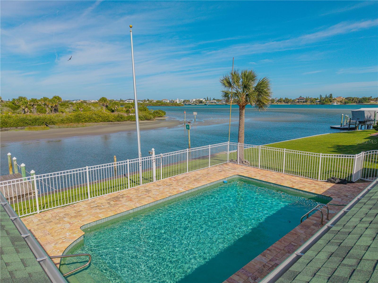 422 Quay Assisi Property Photo 21