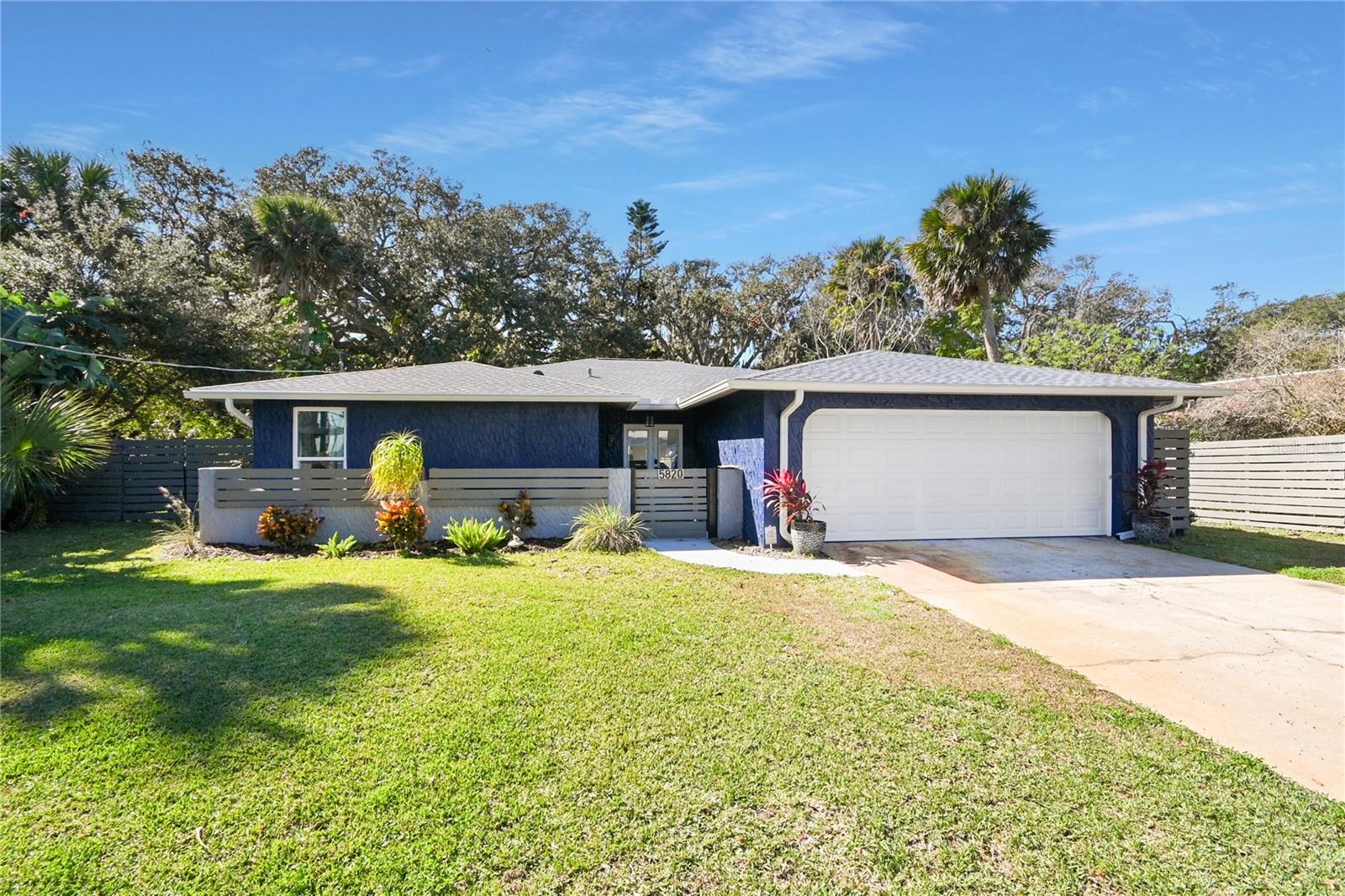 5820 Riverside Dr Property Photo 1