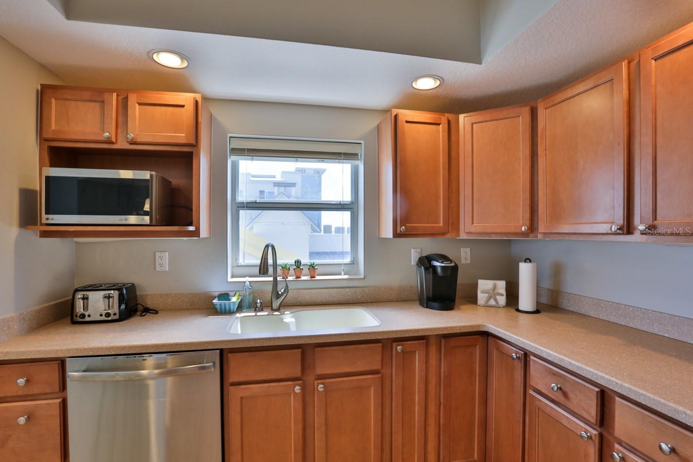 711 S Atlantic Ave #603 Property Photo 10