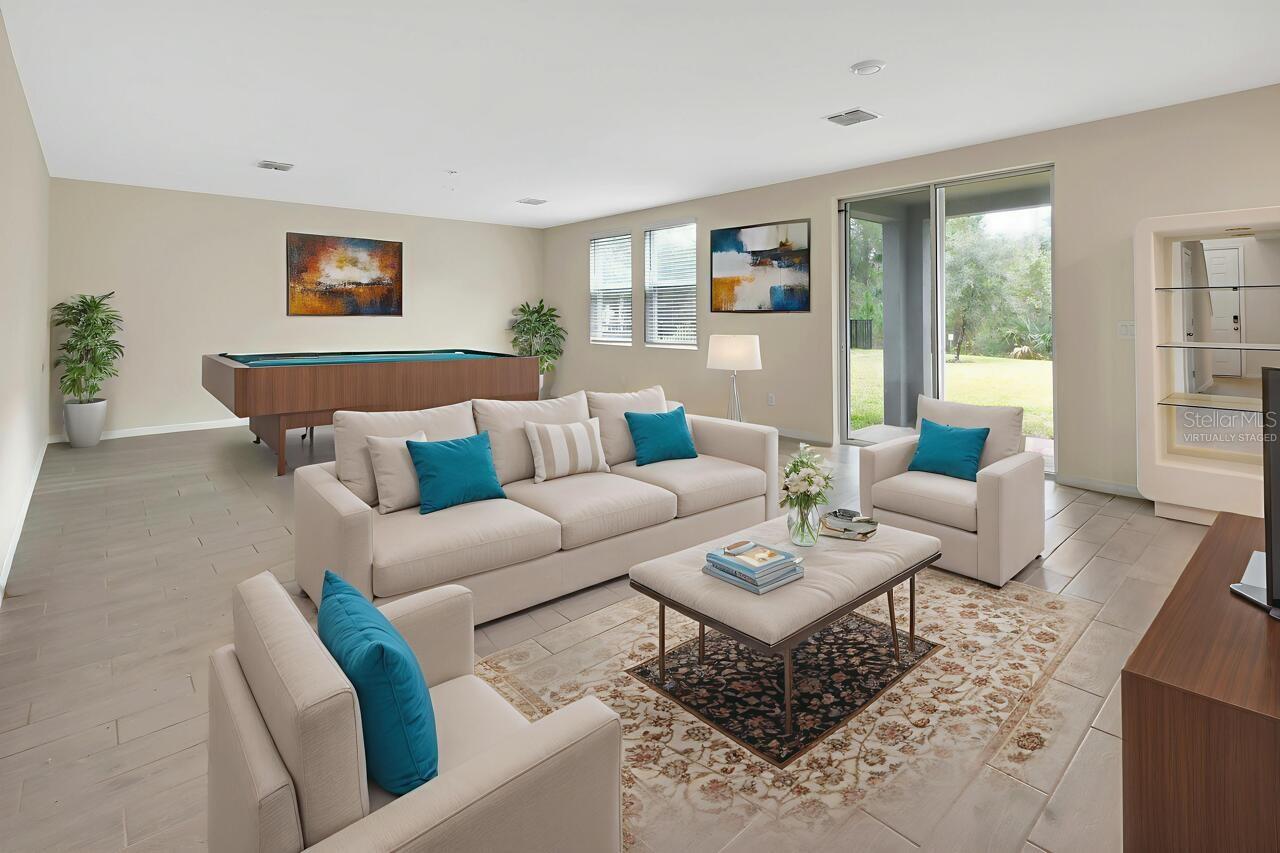 NS1087092 Property Photo 2