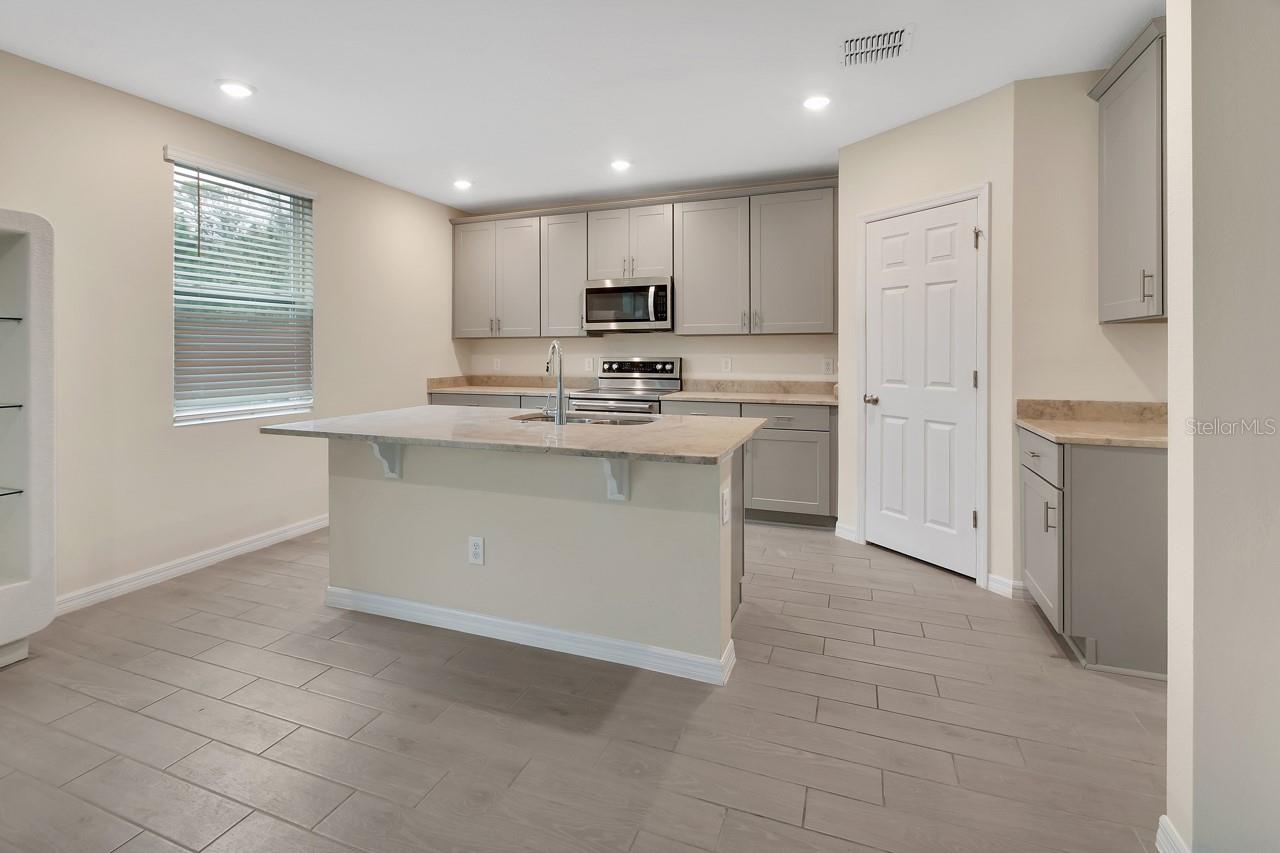 NS1087092 Property Photo 8