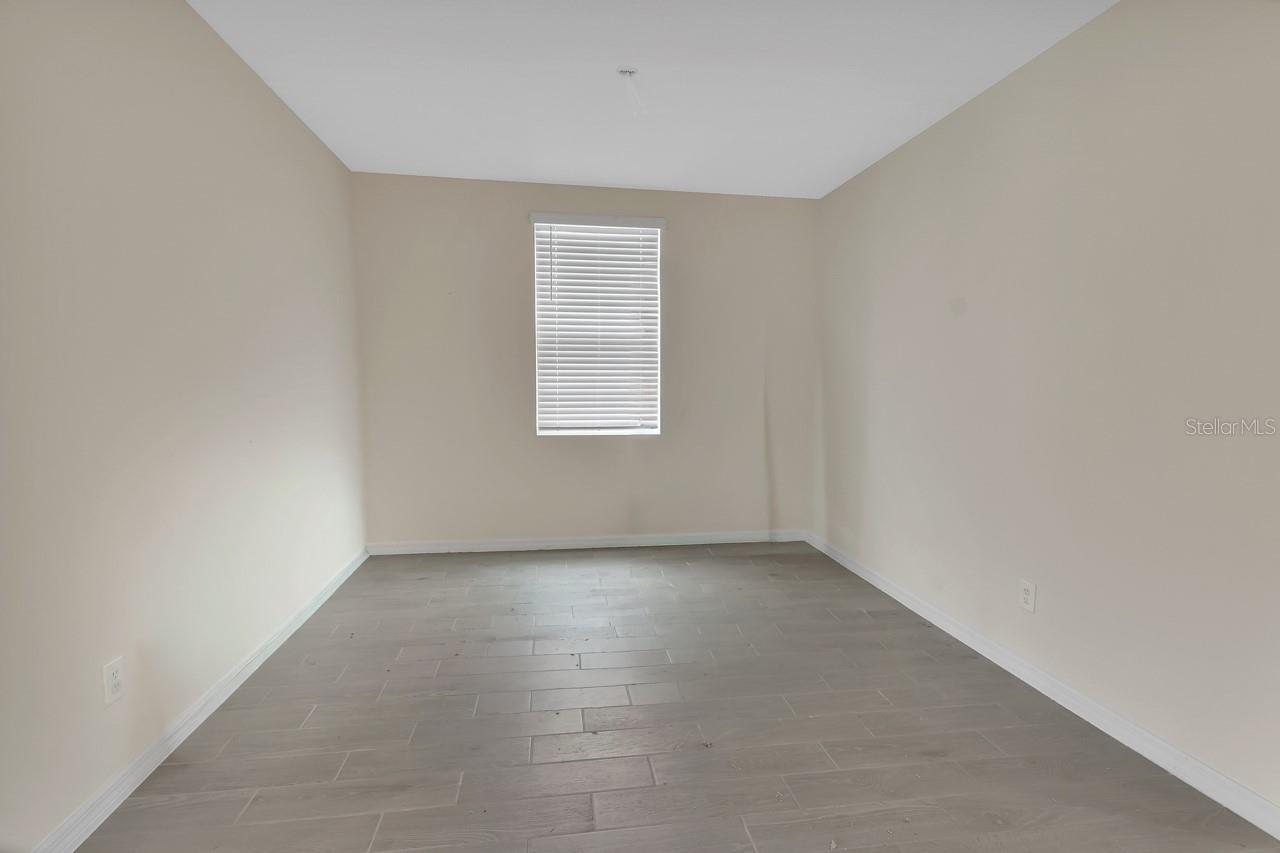 NS1087092 Property Photo 13