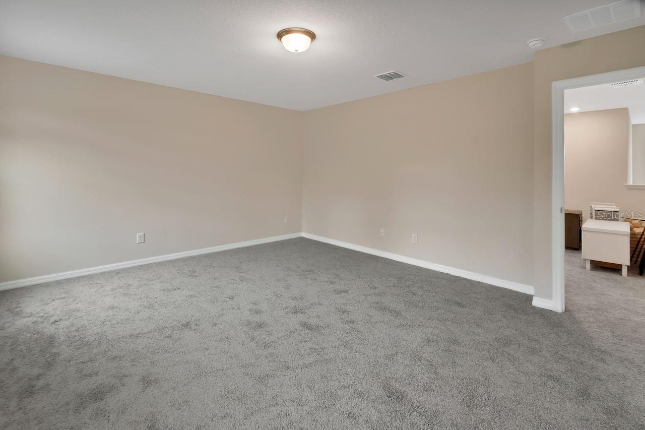 NS1087092 Property Photo 18