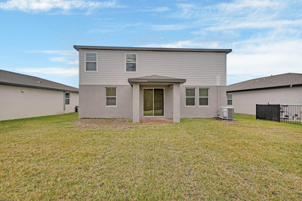 NS1087092 Property Photo 32